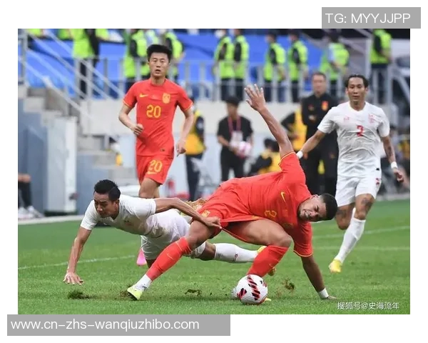 国足客场挑战印尼即将开战韦世豪缺席引发球迷热议